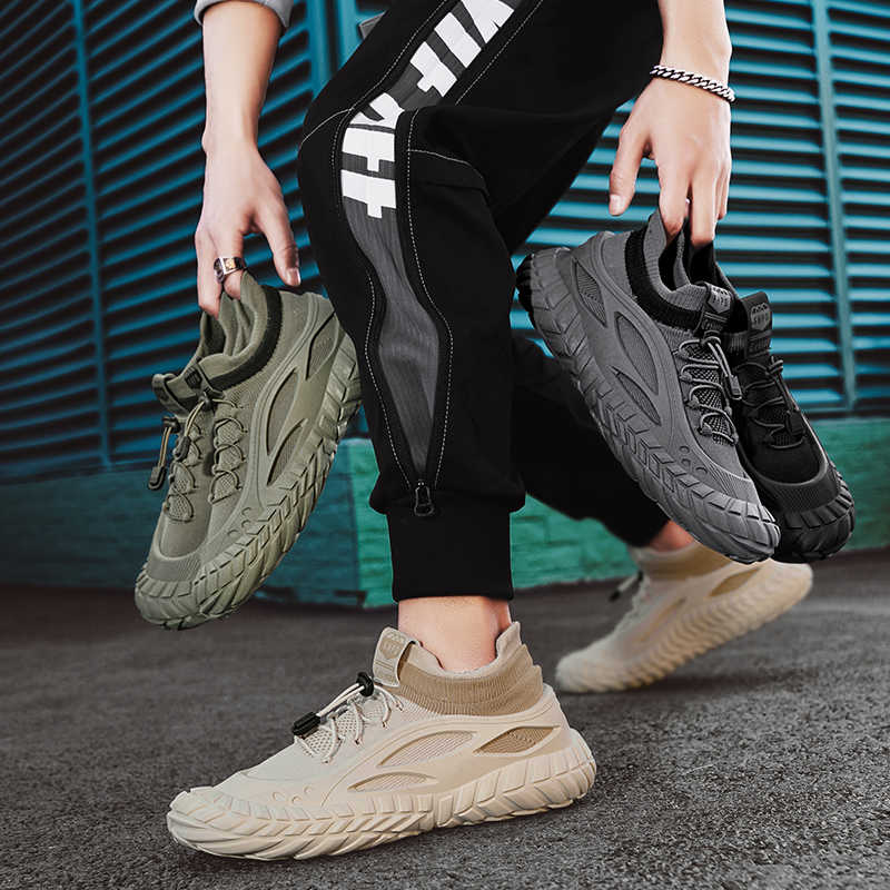 Sepatu Sneakers Pria Peninggi  - Street Fashion In Vietnam ulasan dan harga