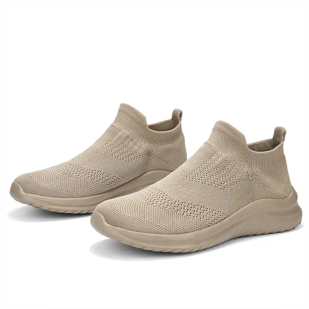 Sepatu olahraga pria, krem lem - Street Fashion In Vietnam ulasan dan harga