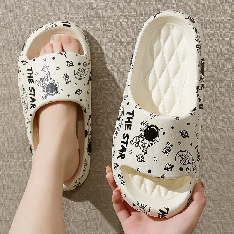 Sandal keren untuk pria di mus - Queen Street Fashion ulasan dan harga