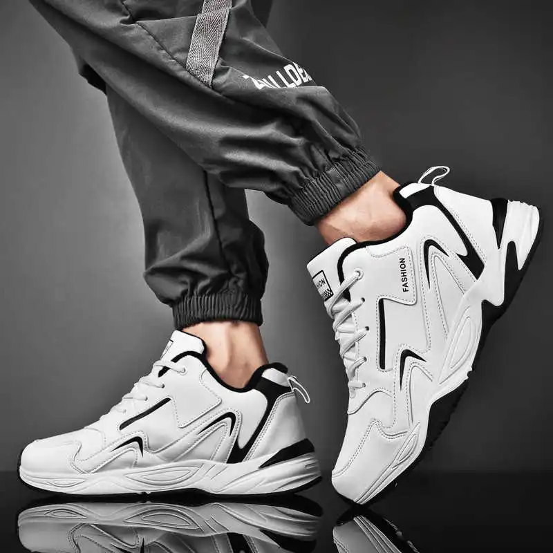Sepatu kets olahraga untuk pri - Street Fashion In Vietnam ulasan dan harga